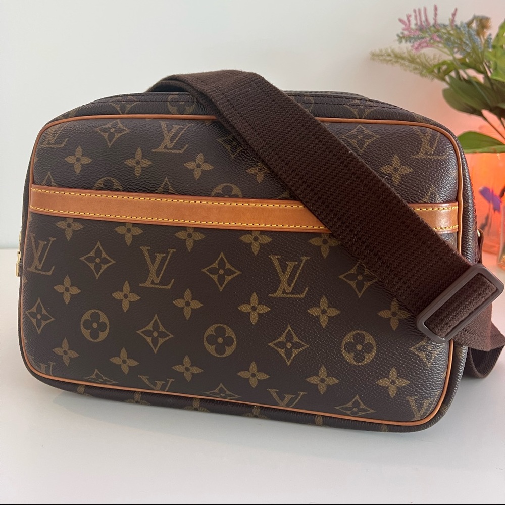 🚨🚨SOLD🚨🚨 Louis Vuitton Monogram Reporter PM Bag - Picture 2 of 13